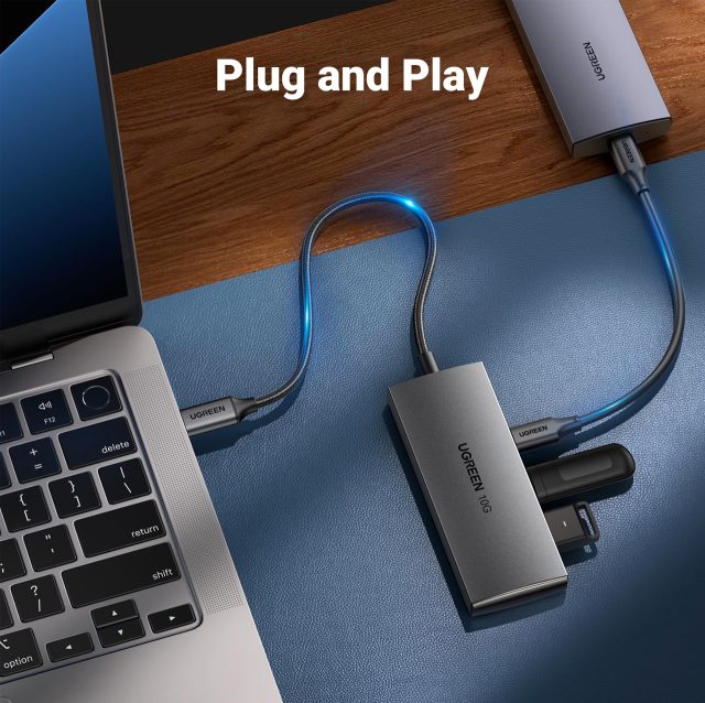 UGREEN USB-C 3.2 Gen2 Splitter